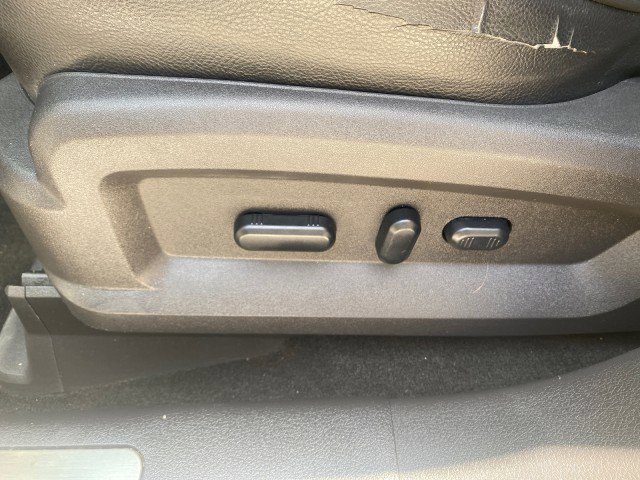 Used 2011 Lincoln MKX 2WD w/ 102A Rapid Spec Order Code image 41