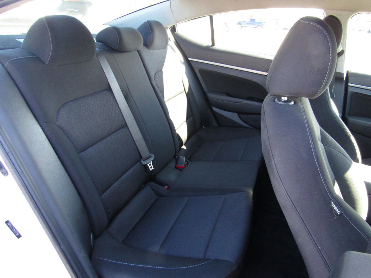 Used 2018 Hyundai Elantra SEL FWD image 24
