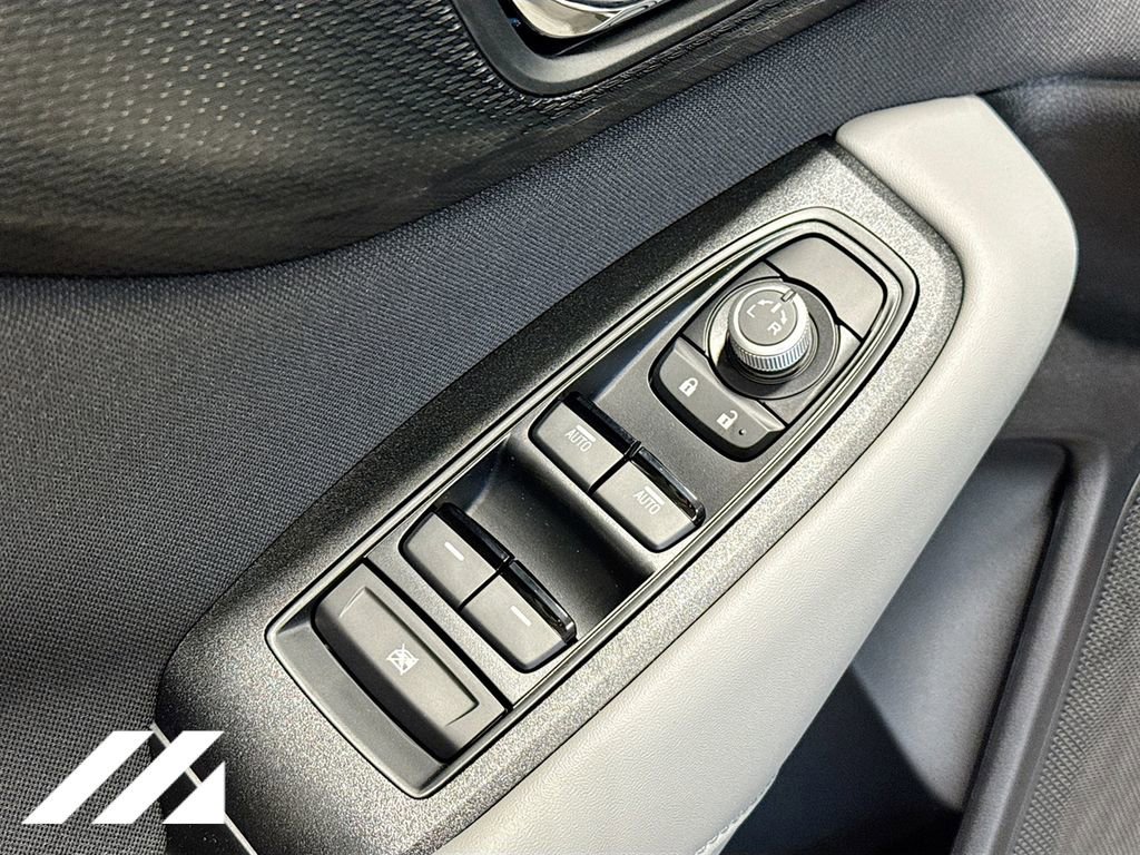 Certified 2025 Subaru Outback Premium AWD/4WD image 19