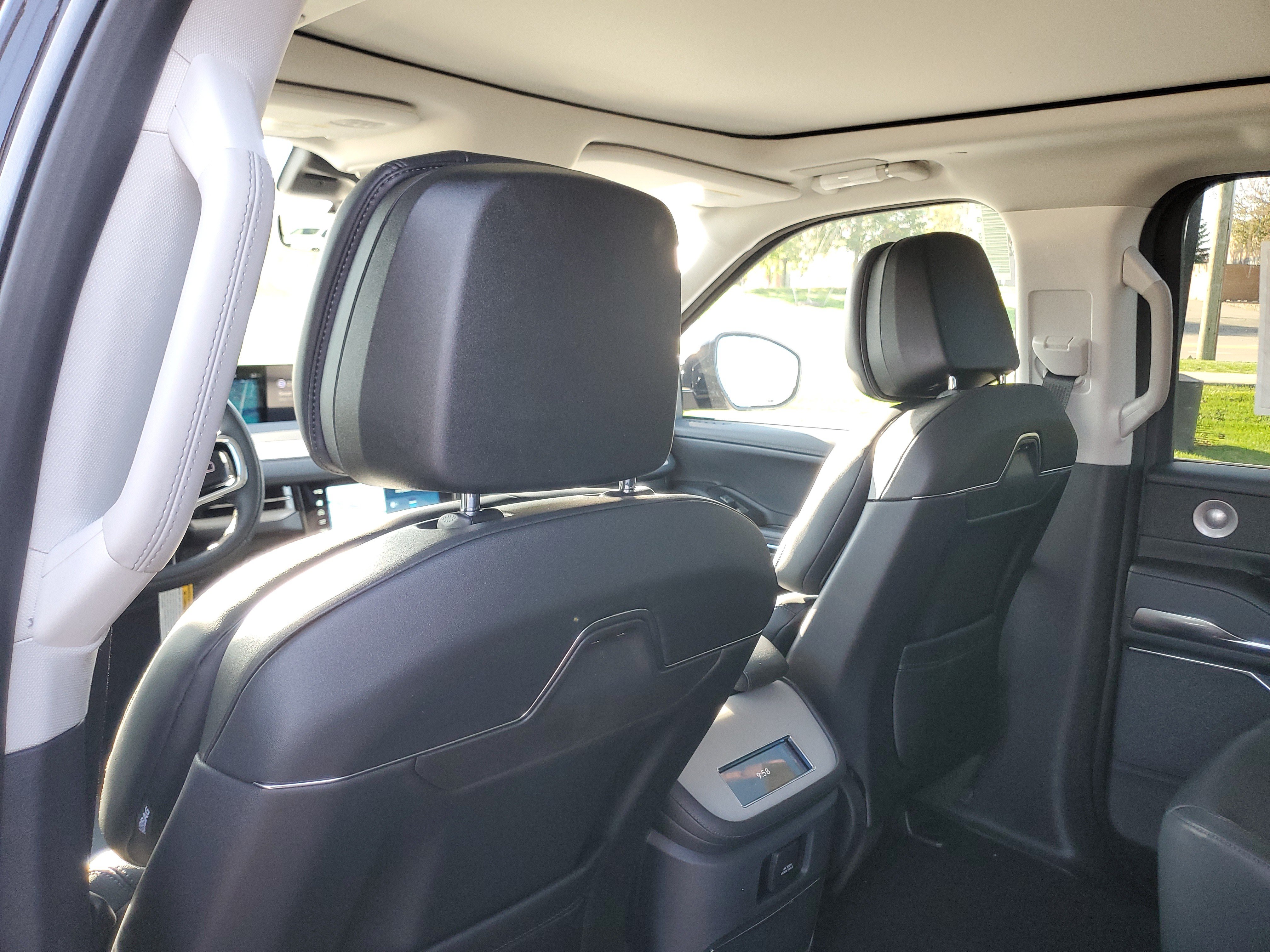 New 2027 Lincoln Navigator L Reserve AWD/4WD image 28