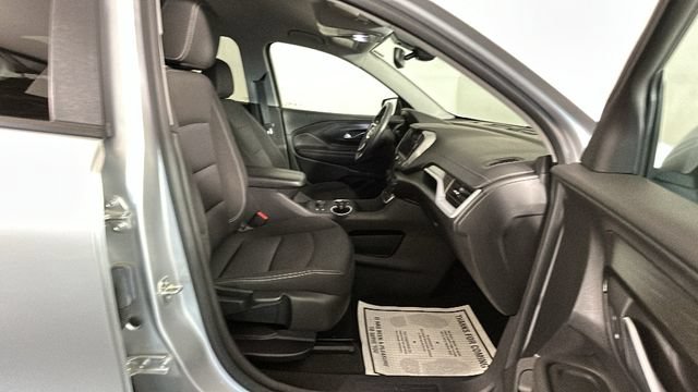 Used 2022 GMC Terrain SLE w/ Driver Convenience Package AWD/4WD image 30