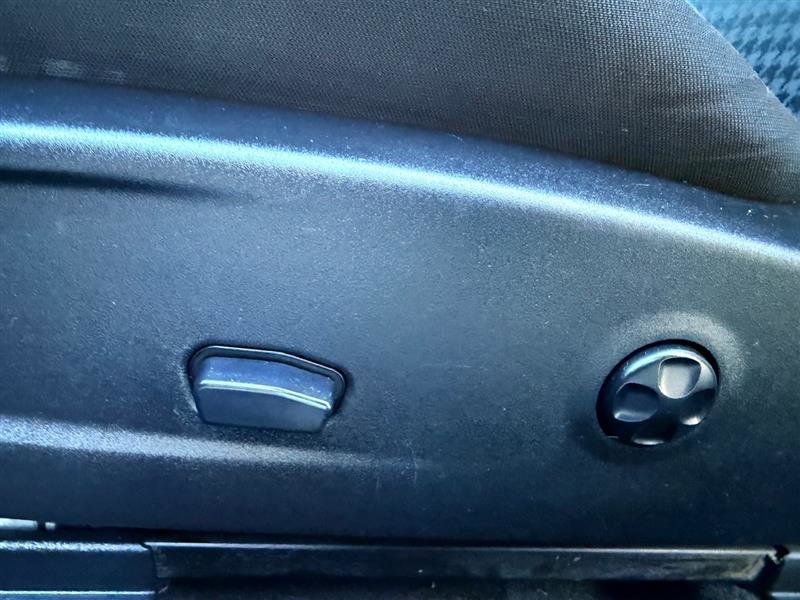 Used 2018 Dodge Challenger T/A image 29