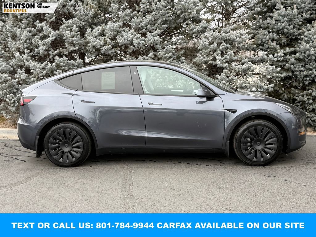 Used 2023 Tesla Model Y Long Range image 9