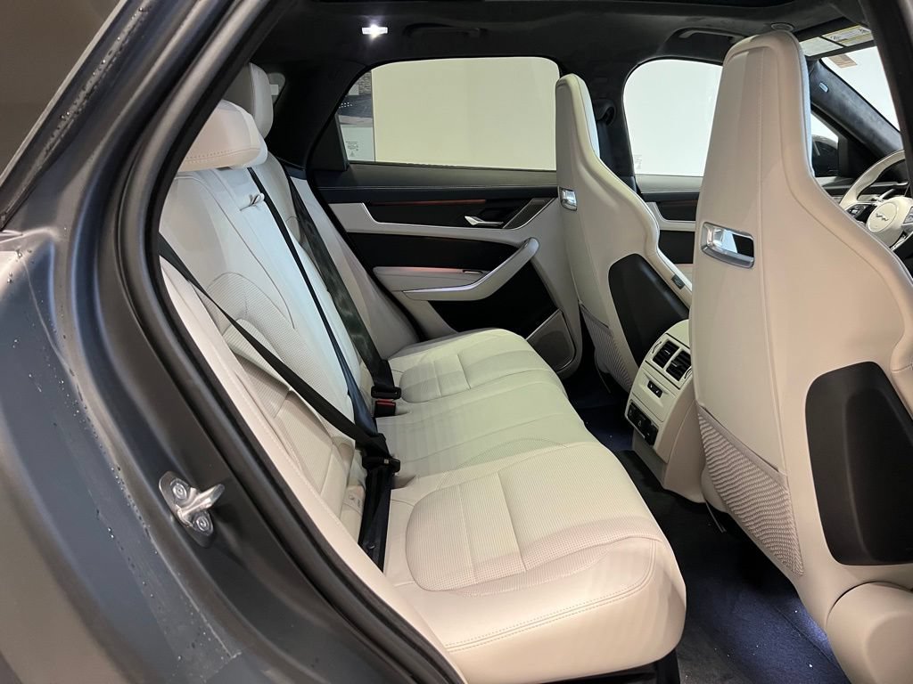 New 2026 Jaguar F-PACE R-Dynamic S AWD/4WD image 31