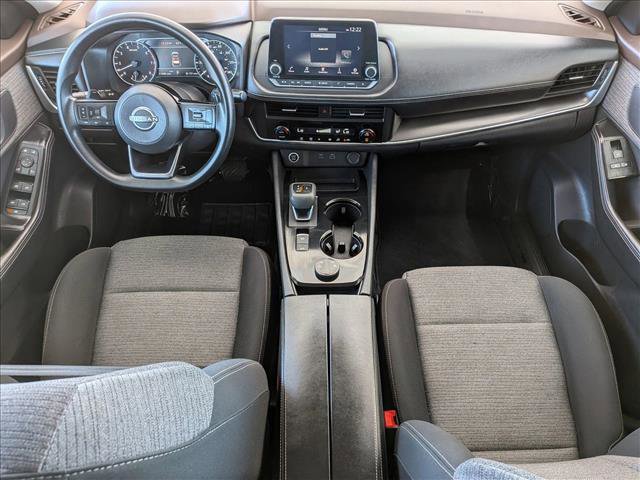 Used 2023 Nissan Rogue SV image 16