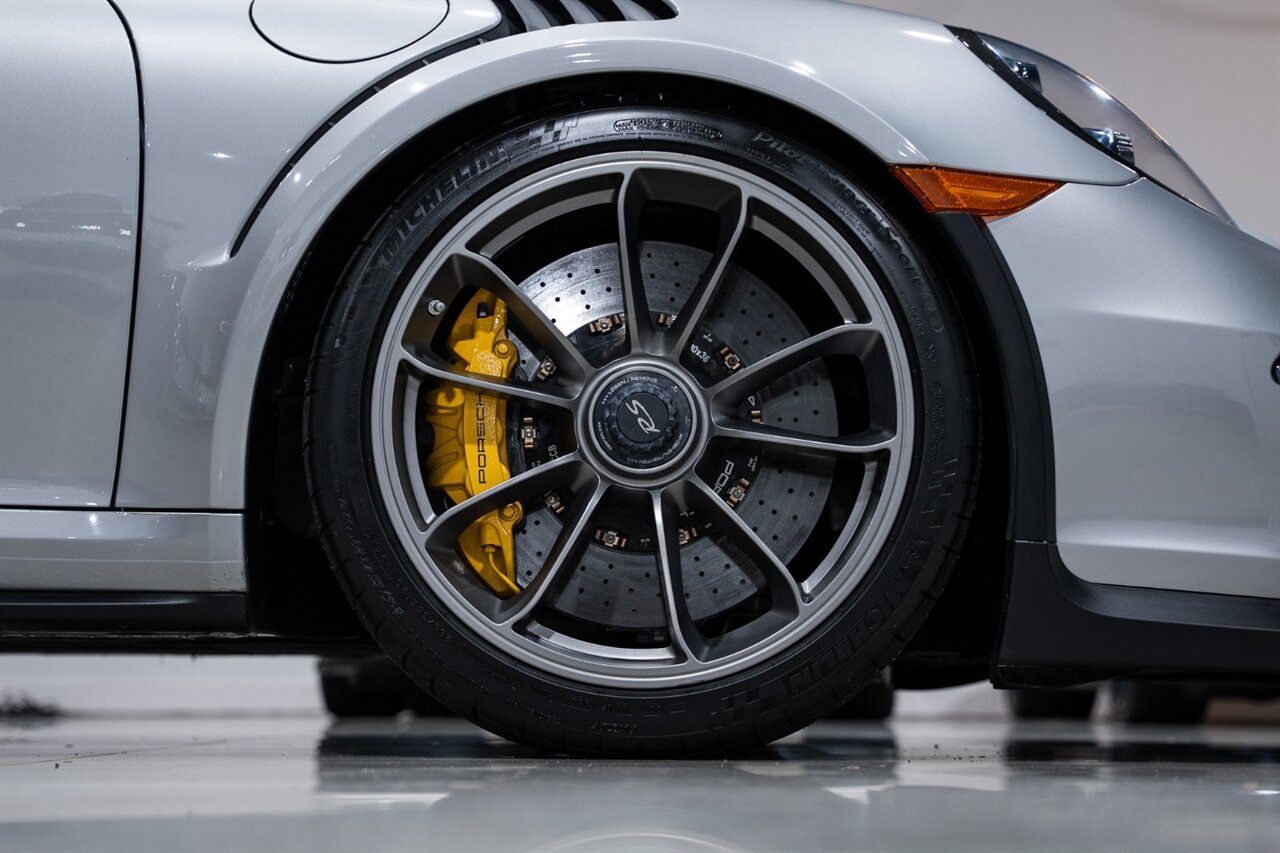 Used 2016 Porsche 911 GT3 RS RWD image 44