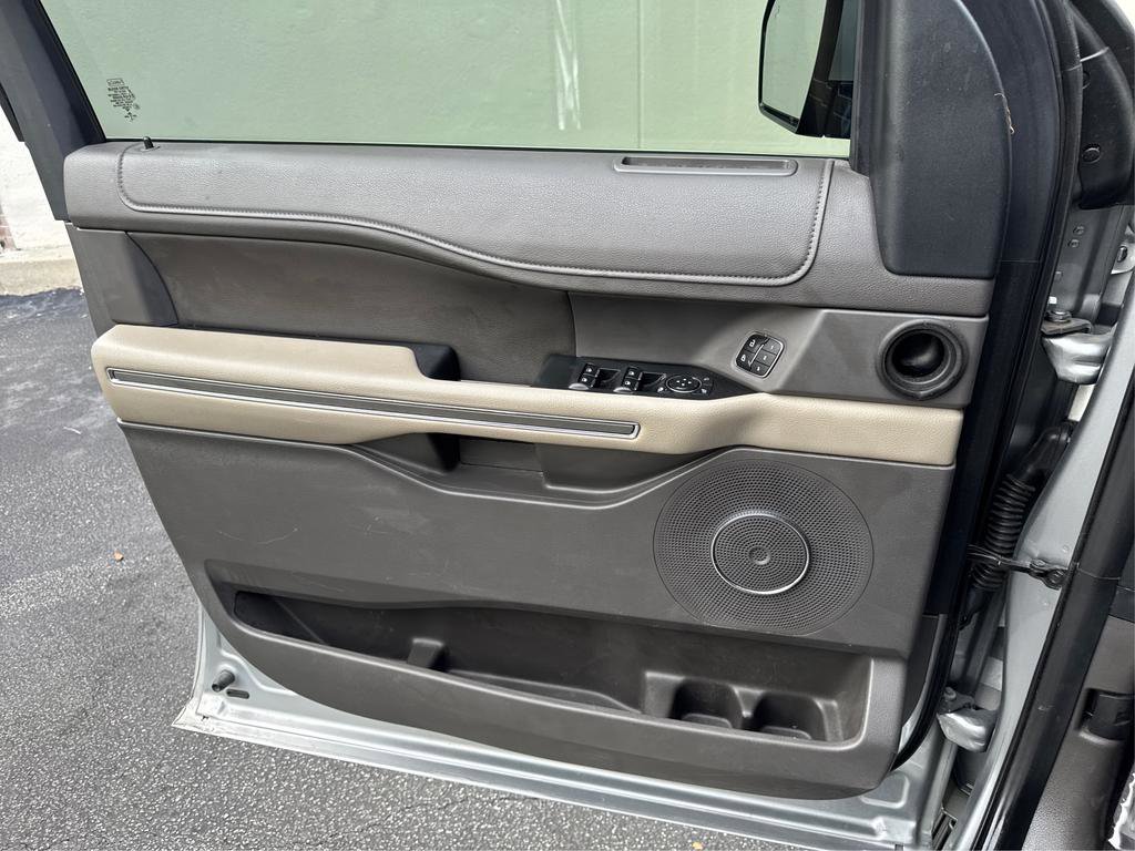 Used 2020 Ford Expedition XLT w/ Equipment Group 202A image 22