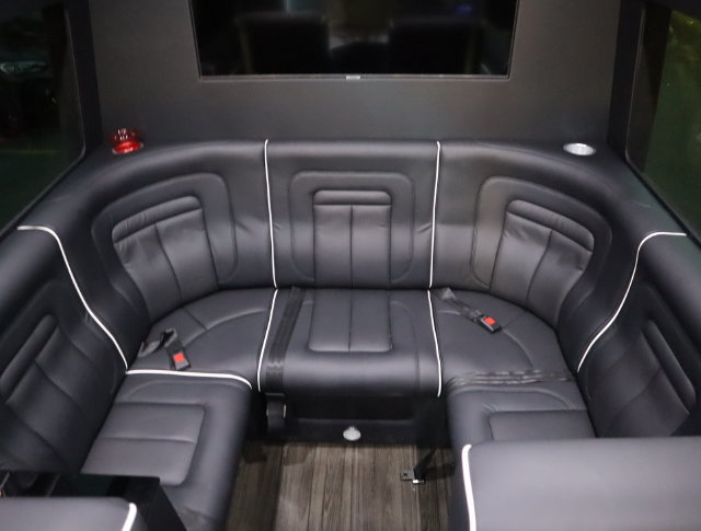 Used 2021 Mercedes-Benz Sprinter 3500 image 49