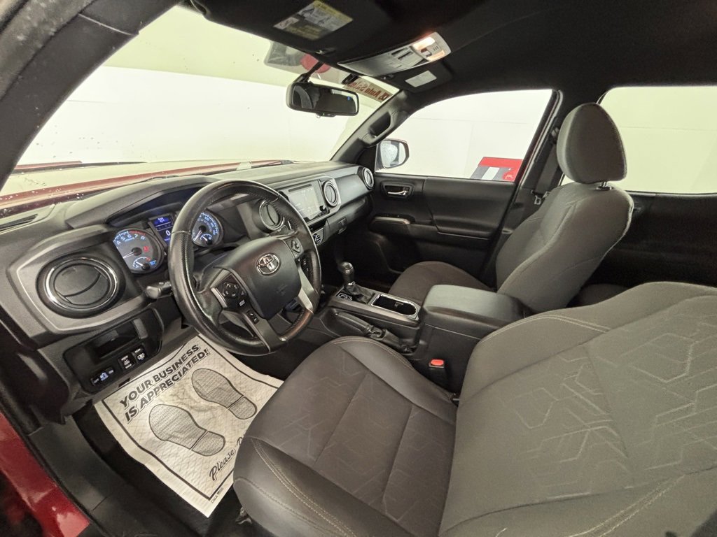 Used 2017 Toyota Tacoma TRD Off-Road w/ Tow Package image 12