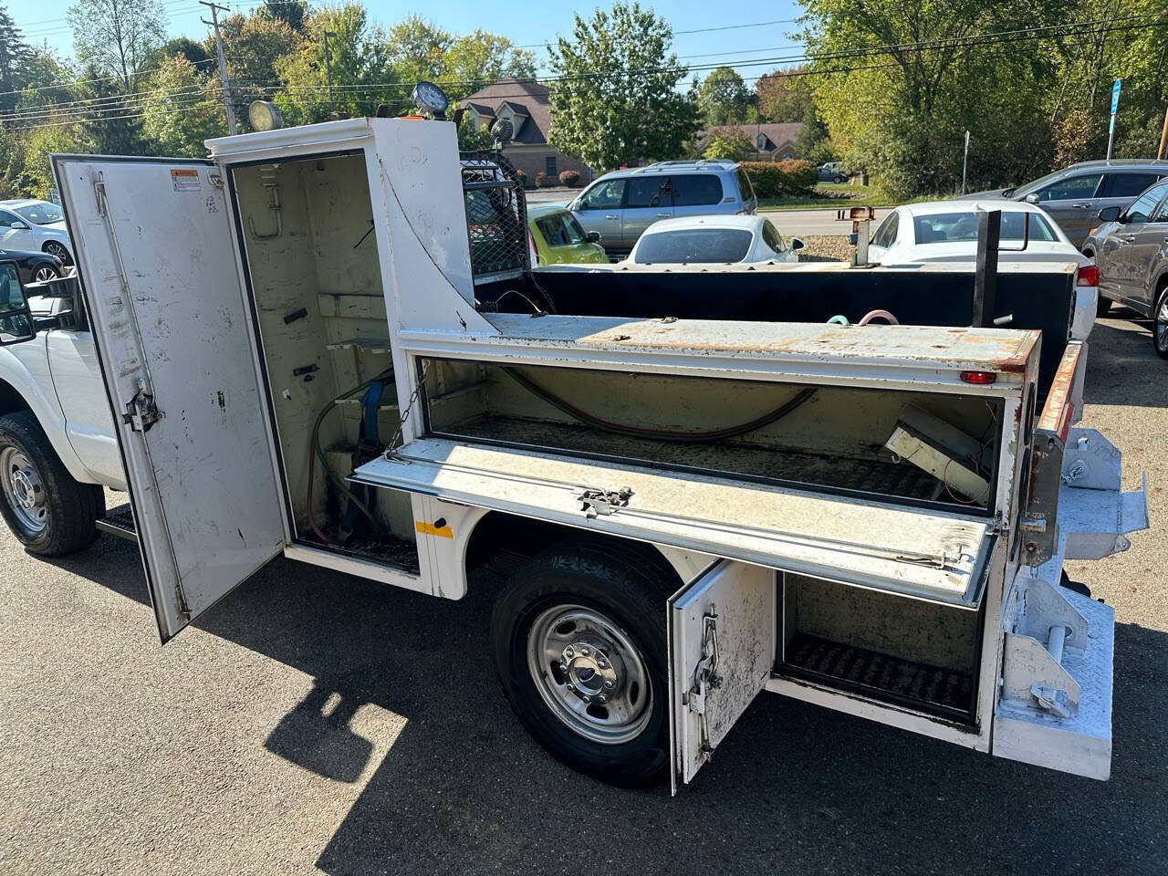 Used 2014 Ford F250 XL AWD/4WD image 5