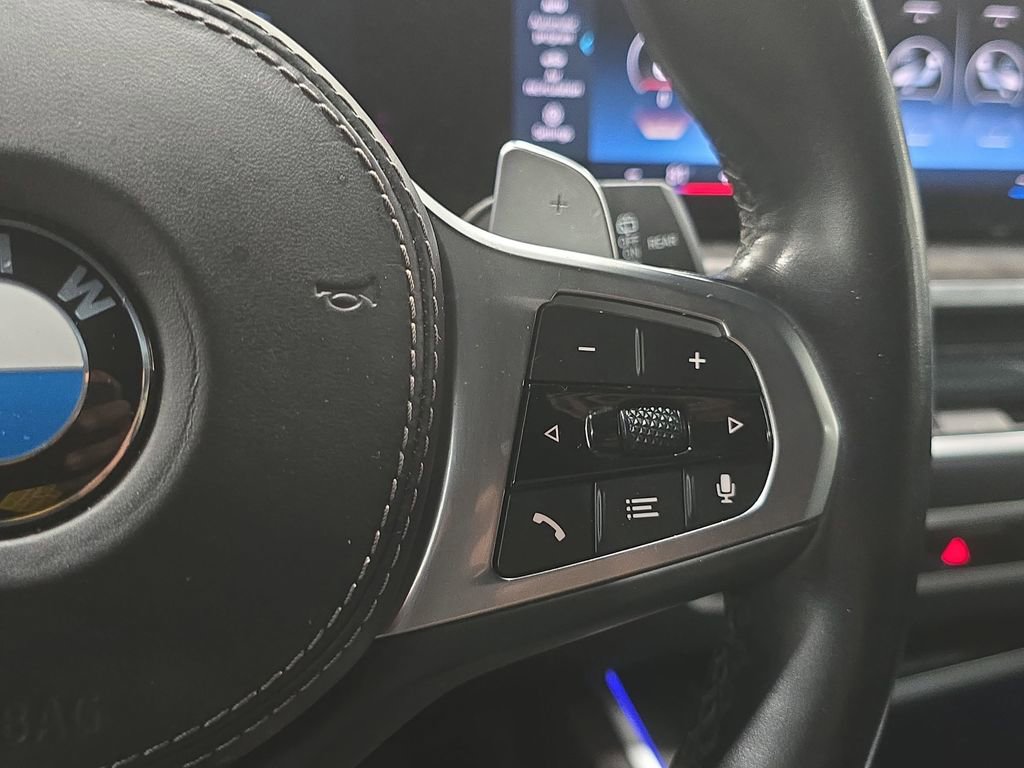 Certified 2023 BMW X7 xDrive40i w/ M Sport Package image 15