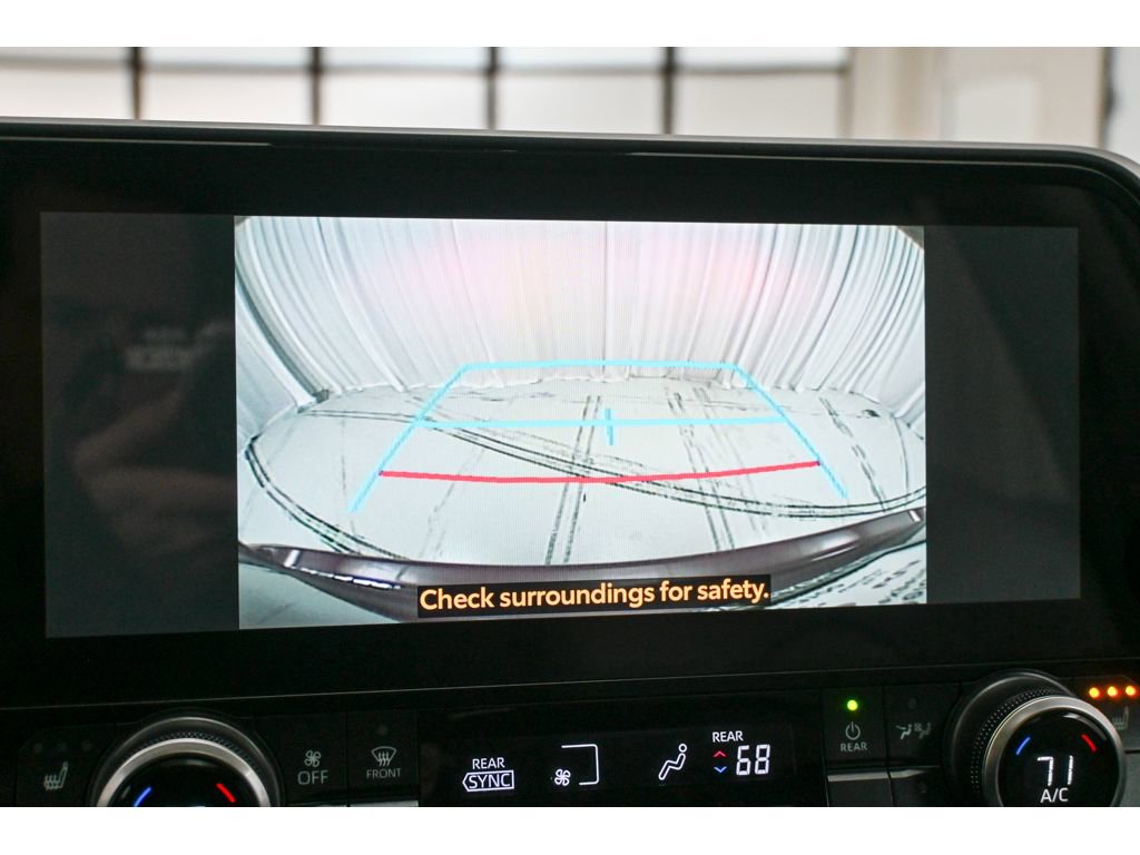 Used 2025 Toyota Highlander XLE image 48