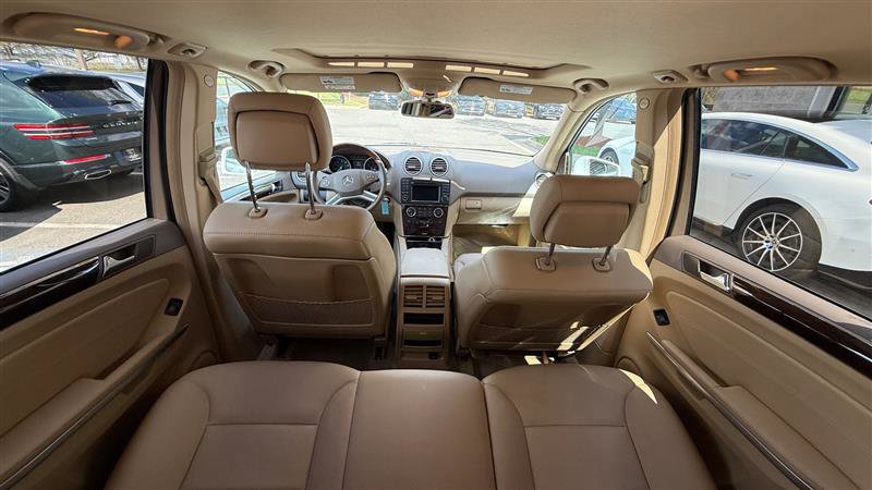 Used 2011 Mercedes-Benz ML 350 4MATIC image 30
