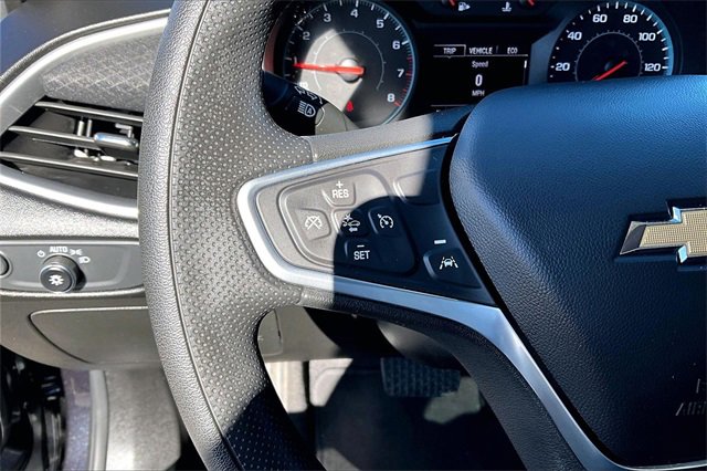 Used 2023 Chevrolet Malibu LT image 11