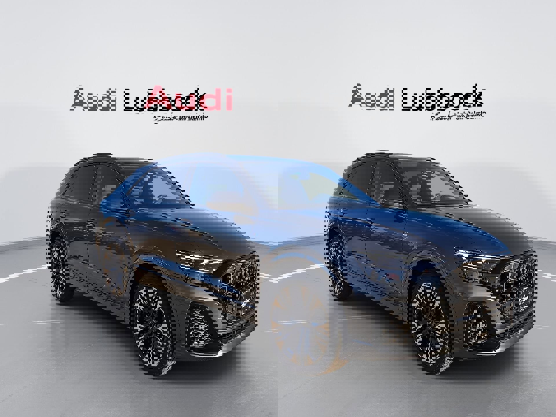 New 2026 Audi Q8 Premium Plus image 2
