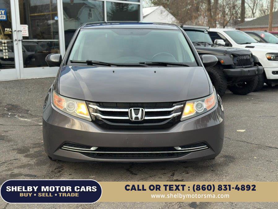 Used 2016 Honda Odyssey SE image 2