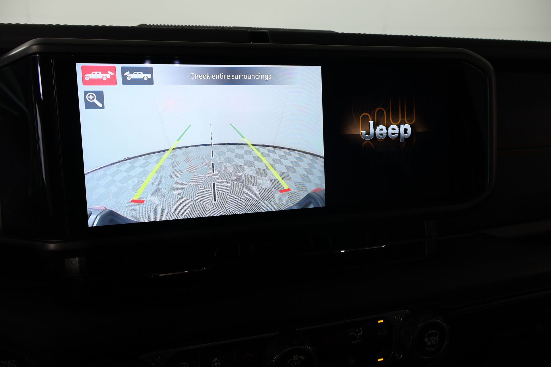 Used 2025 Jeep Gladiator Rubicon image 6