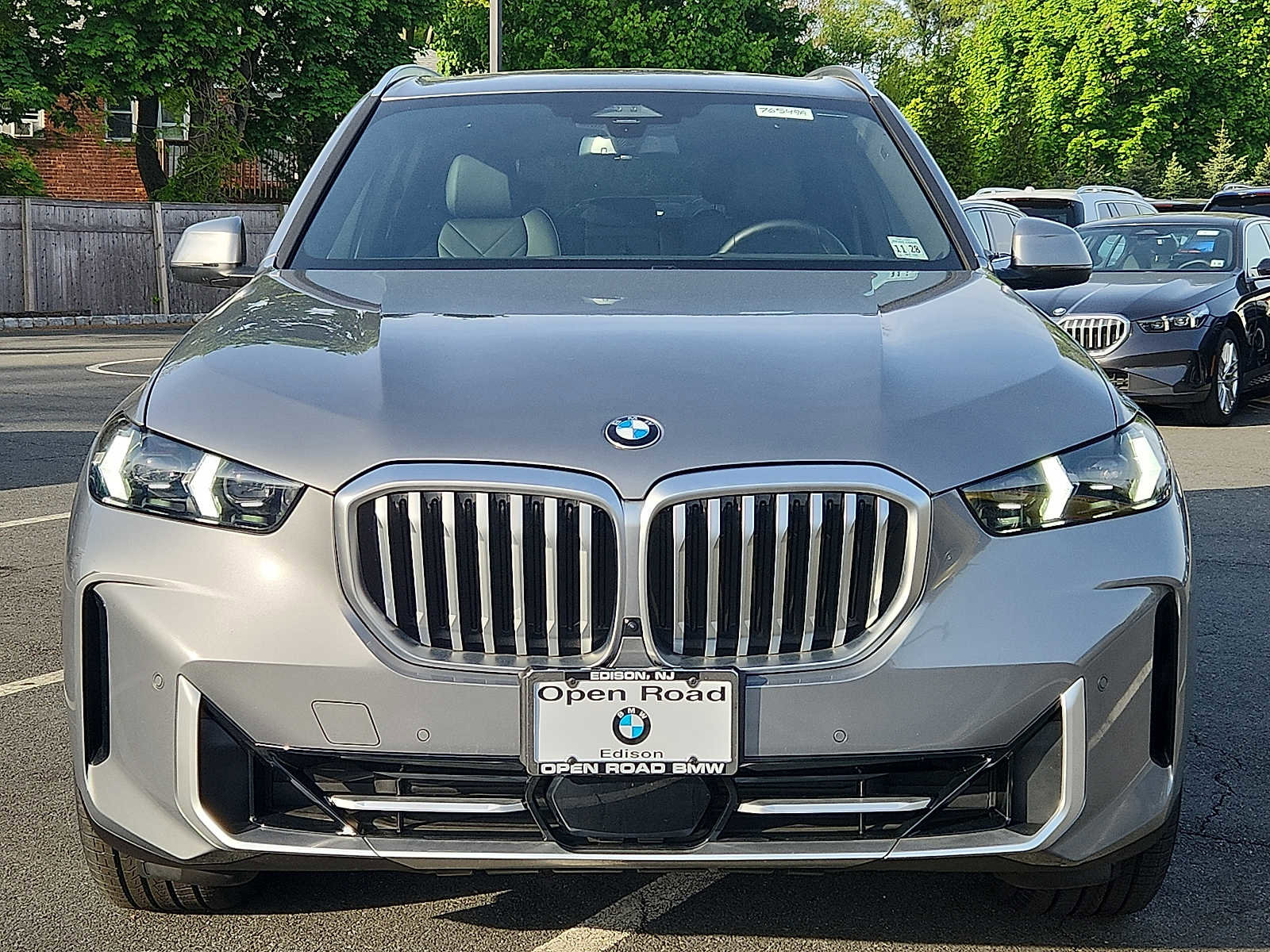 Certified 2024 BMW X5 xDrive40i w/ Parking Assistance Package AWD/4WD image 2