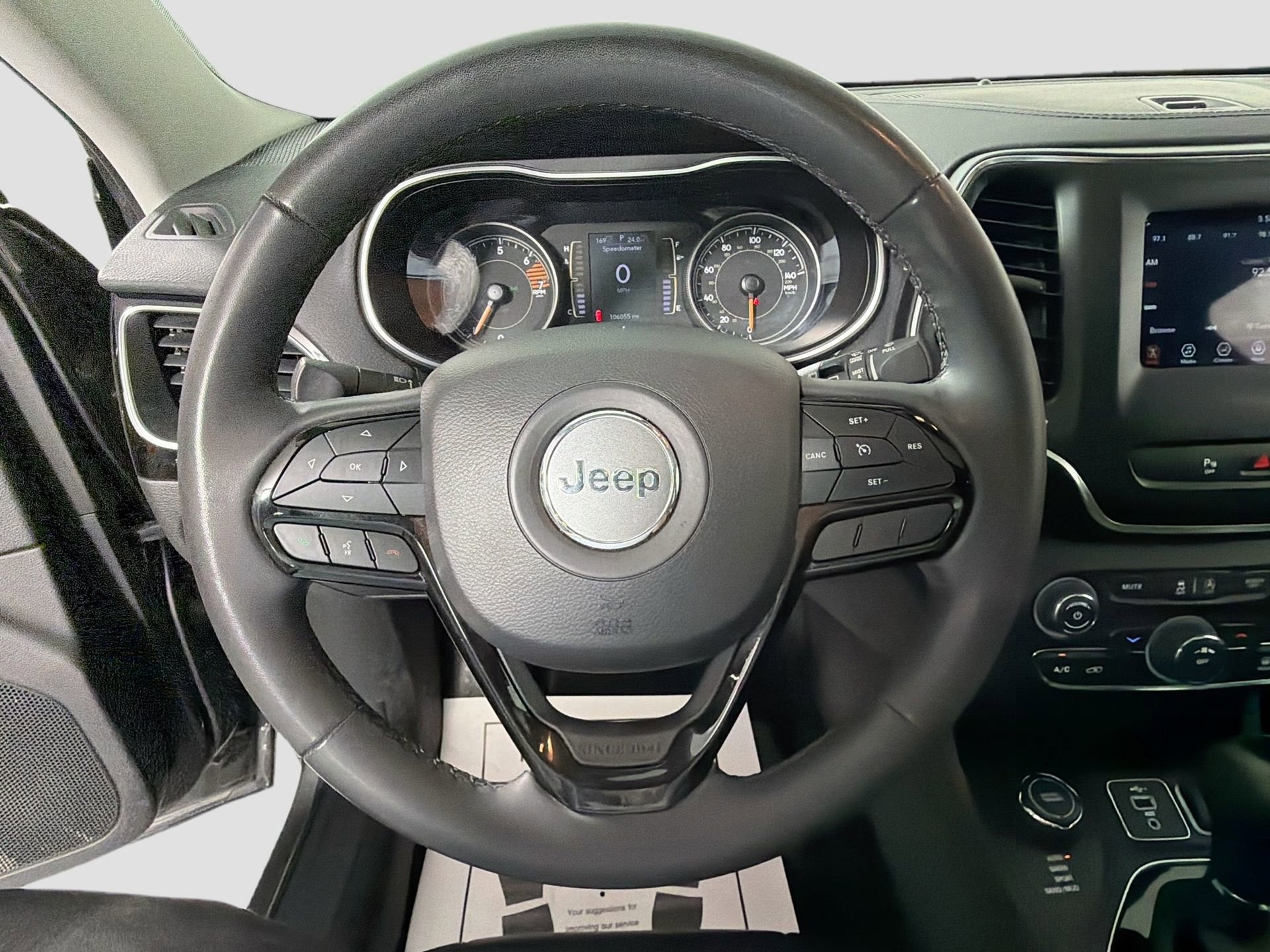 Used 2021 Jeep Cherokee Latitude Plus w/ Sun & Sound Group image 12