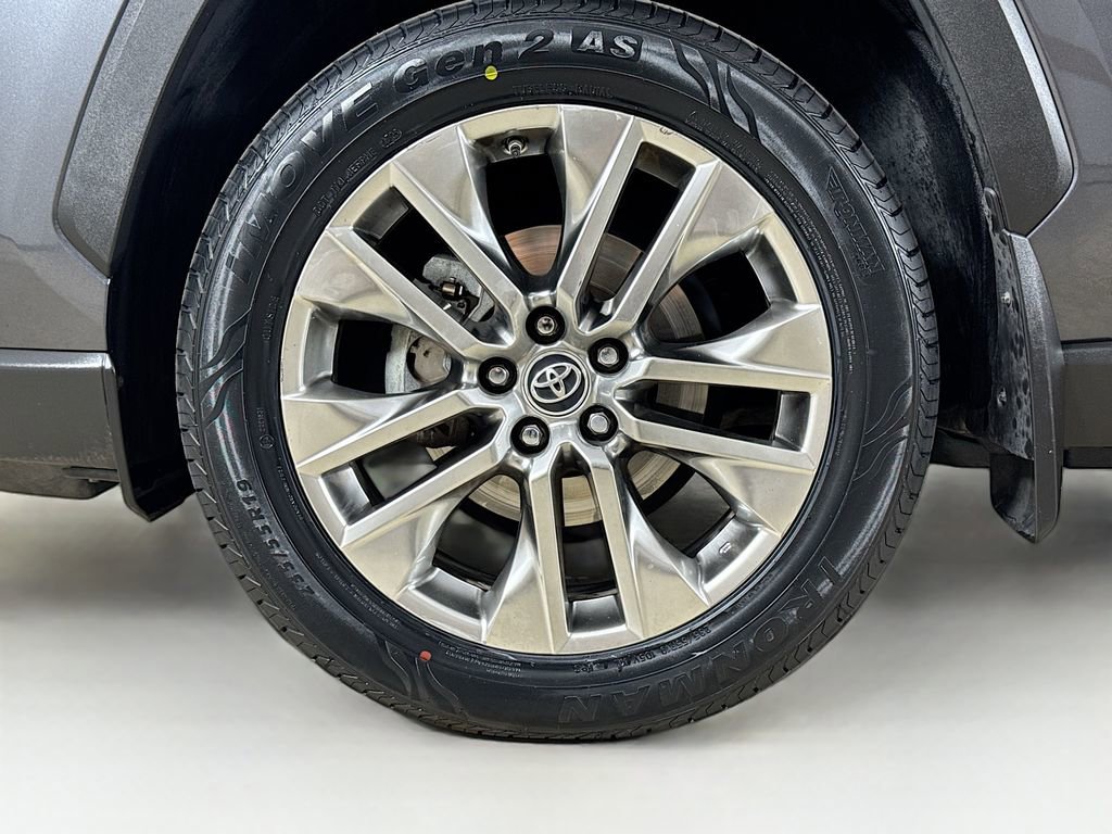 Certified 2019 Toyota RAV4 Limited w/ Advanced Technology Package image 27
