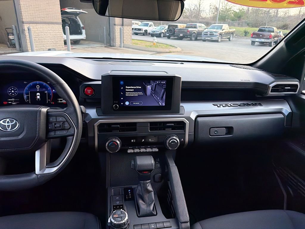 Used 2024 Toyota Tacoma TRD Off-Road image 18