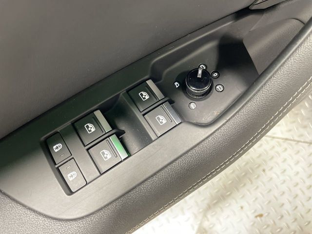 Used 2024 Audi A6 Premium Plus image 13