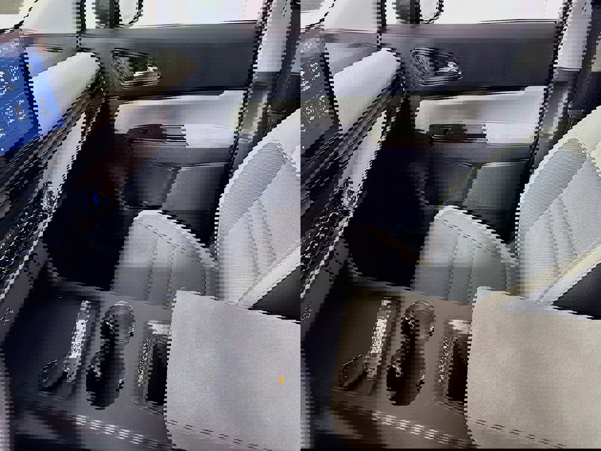 Used 2024 Honda Prologue EX image 24