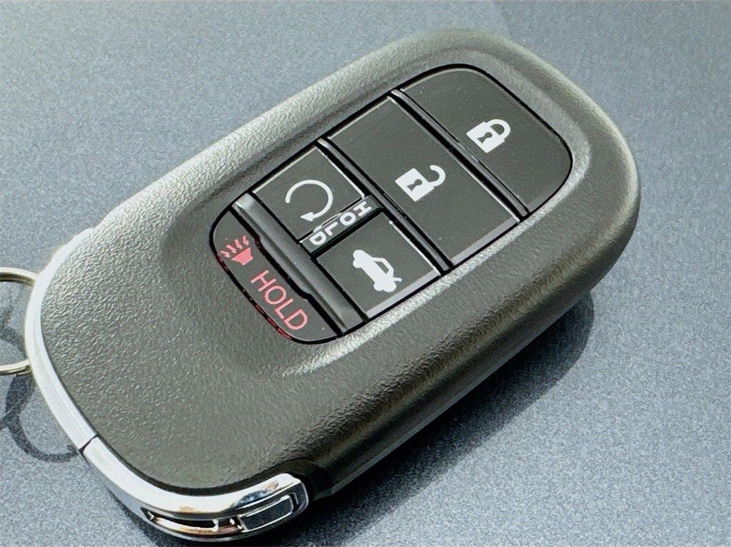 Certified 2025 Honda Accord SE image 39