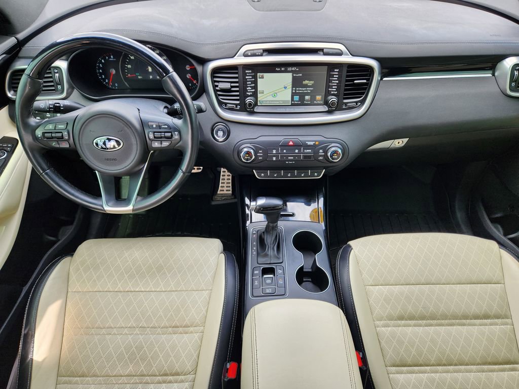 Used 2017 Kia Sorento SX AWD/4WD image 10