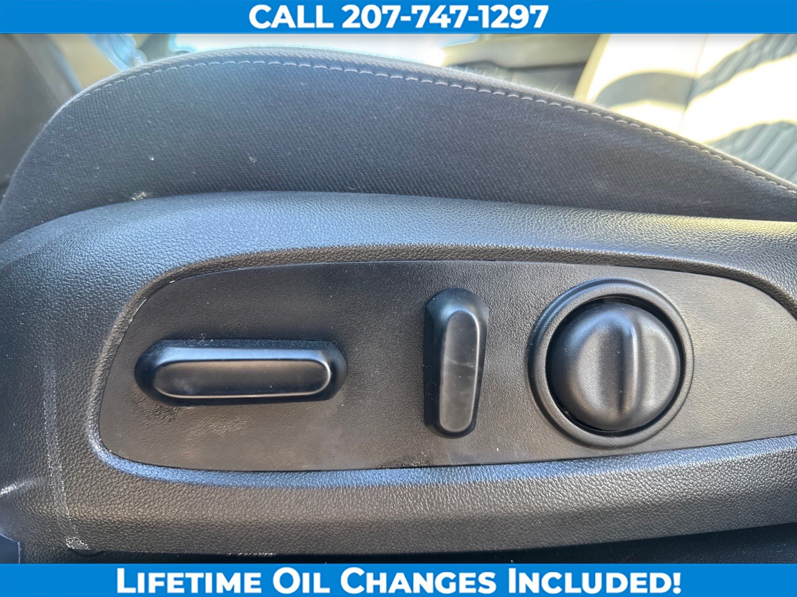 Used 2021 Chevrolet Equinox LS w/ LPO, Blackout Package AWD/4WD image 15