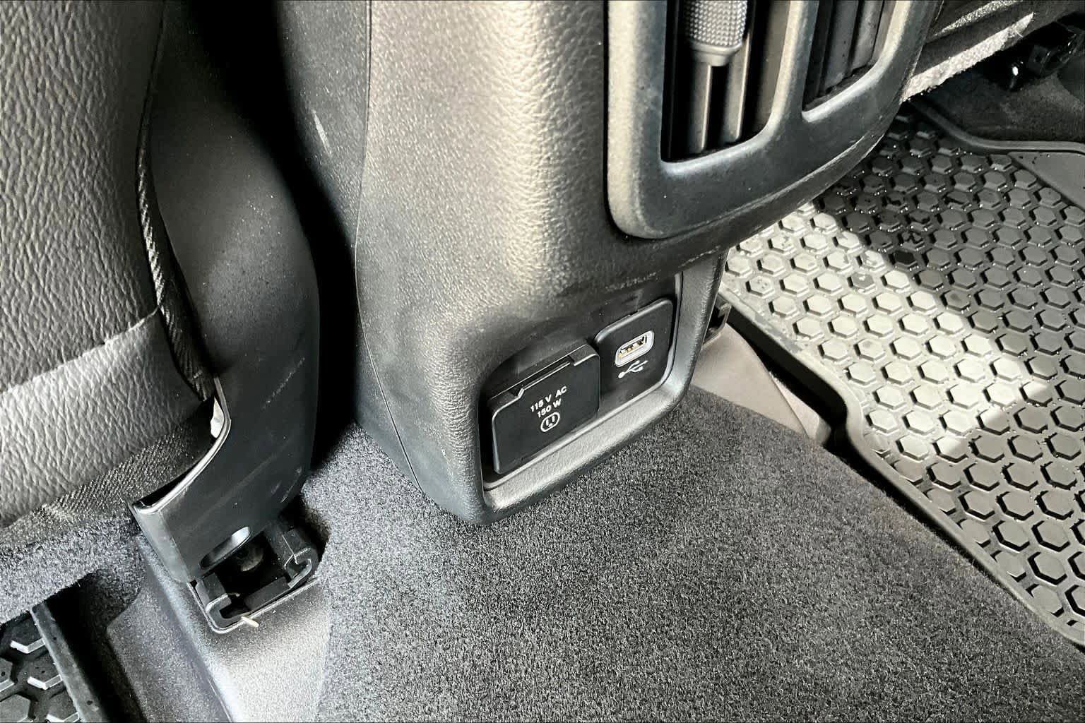 Used 2018 Jeep Compass Trailhawk w/ Safe & Security Group image 34