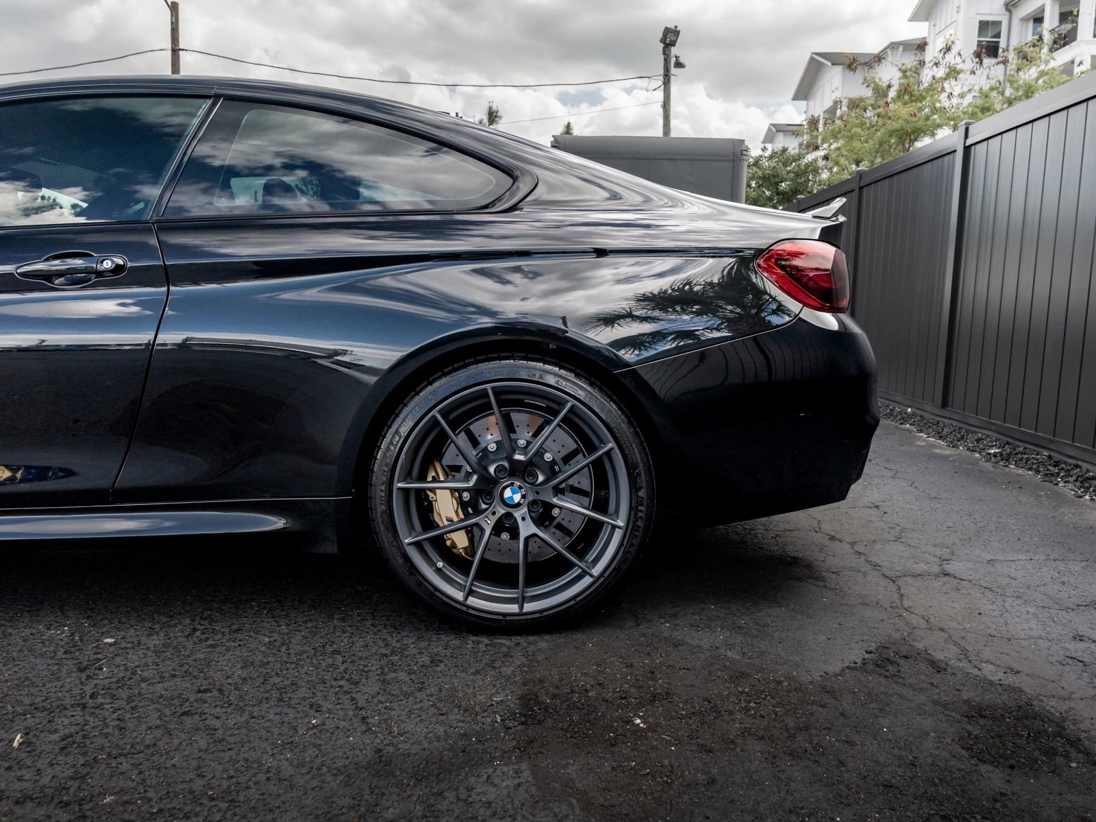 Used 2019 BMW M4 CS w/ Executive Package image 33