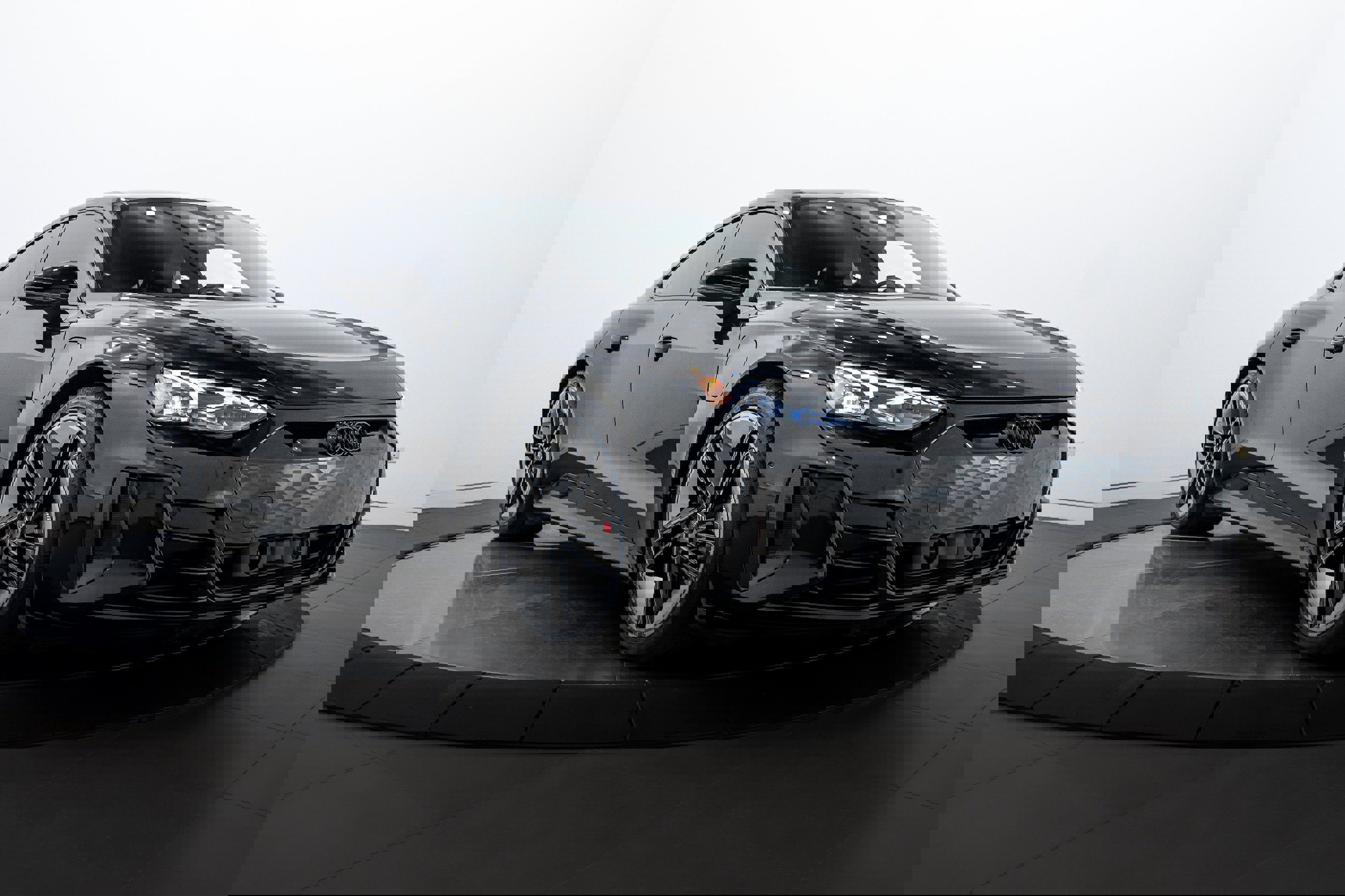 Used 2024 Audi RS e-tron GT w/ Ceramic Brake Package image 1