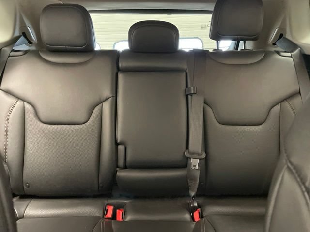 Used 2022 Jeep Compass Latitude AWD/4WD image 17
