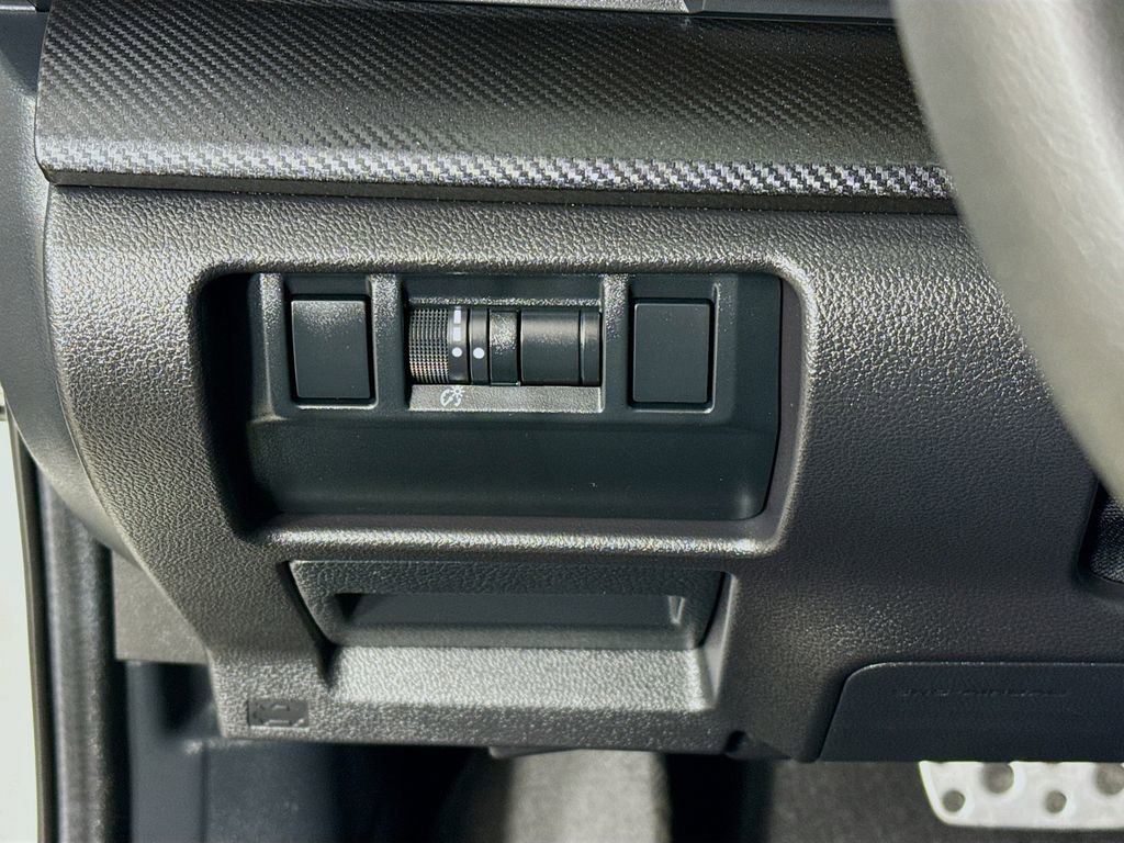 Used 2024 Subaru Crosstrek 2.5i Sport AWD/4WD image 12