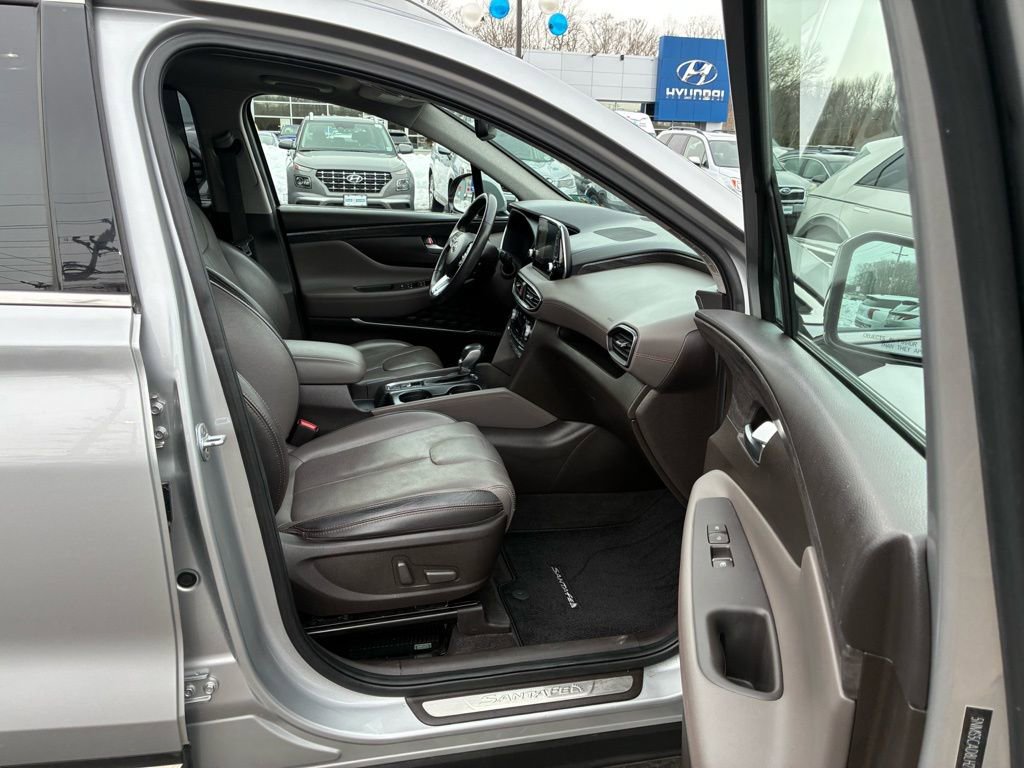 Used 2020 Hyundai Santa Fe Limited w/ Cargo Package image 20
