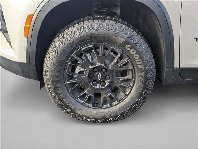 New 2026 Chevrolet Traverse Z71 w/ Enhanced Driving Package image 10
