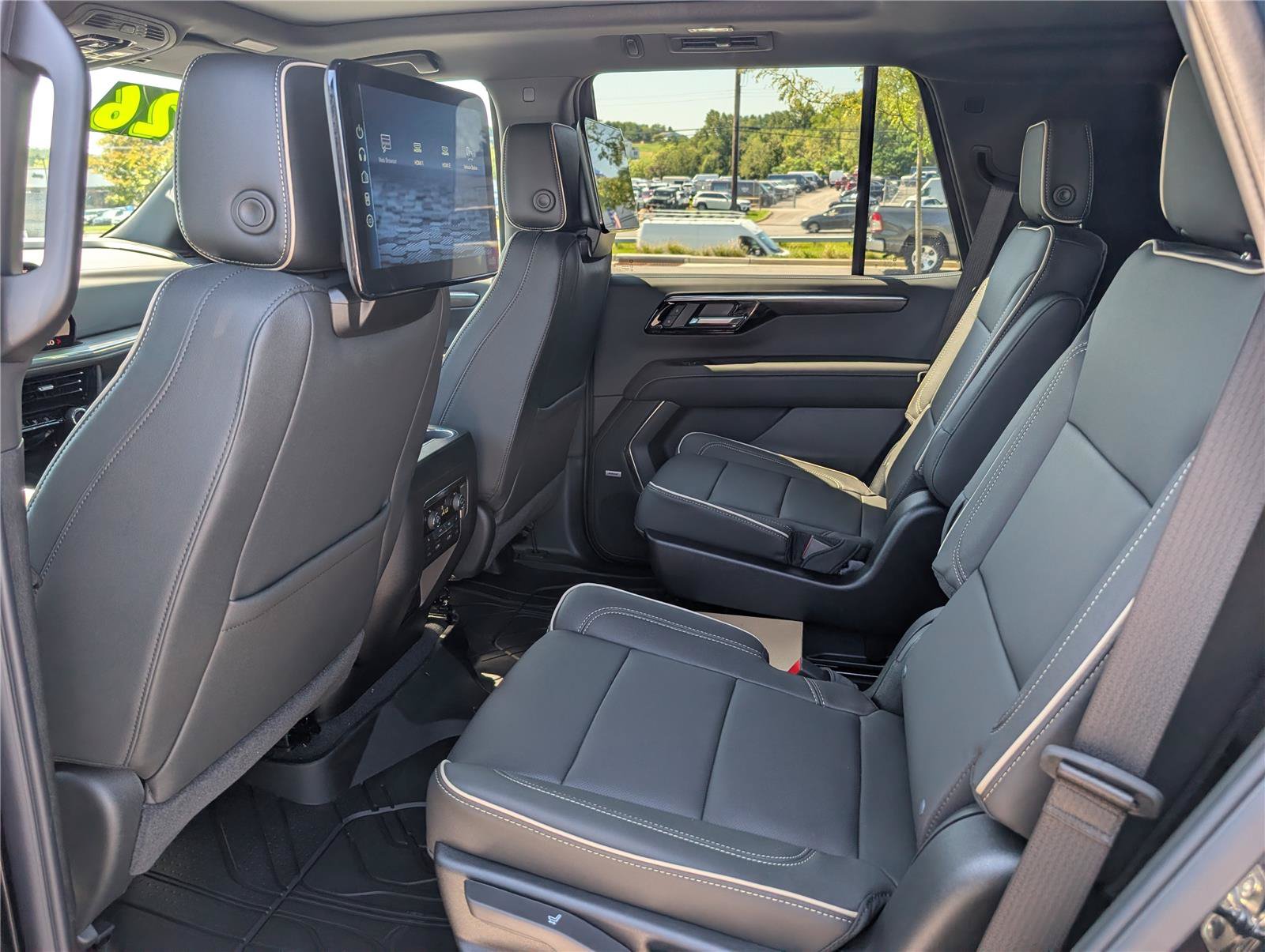 New 2026 Chevrolet Tahoe Premier AWD/4WD image 14