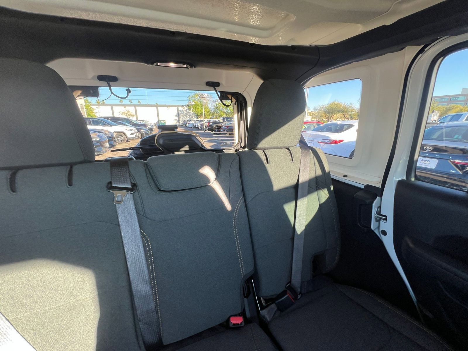 Used 2025 Jeep Wrangler Sport S image 37