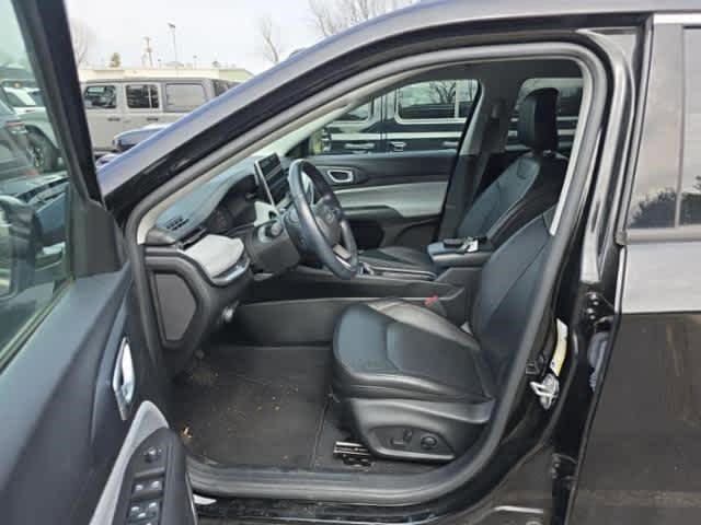 Used 2022 Jeep Compass Latitude image 7