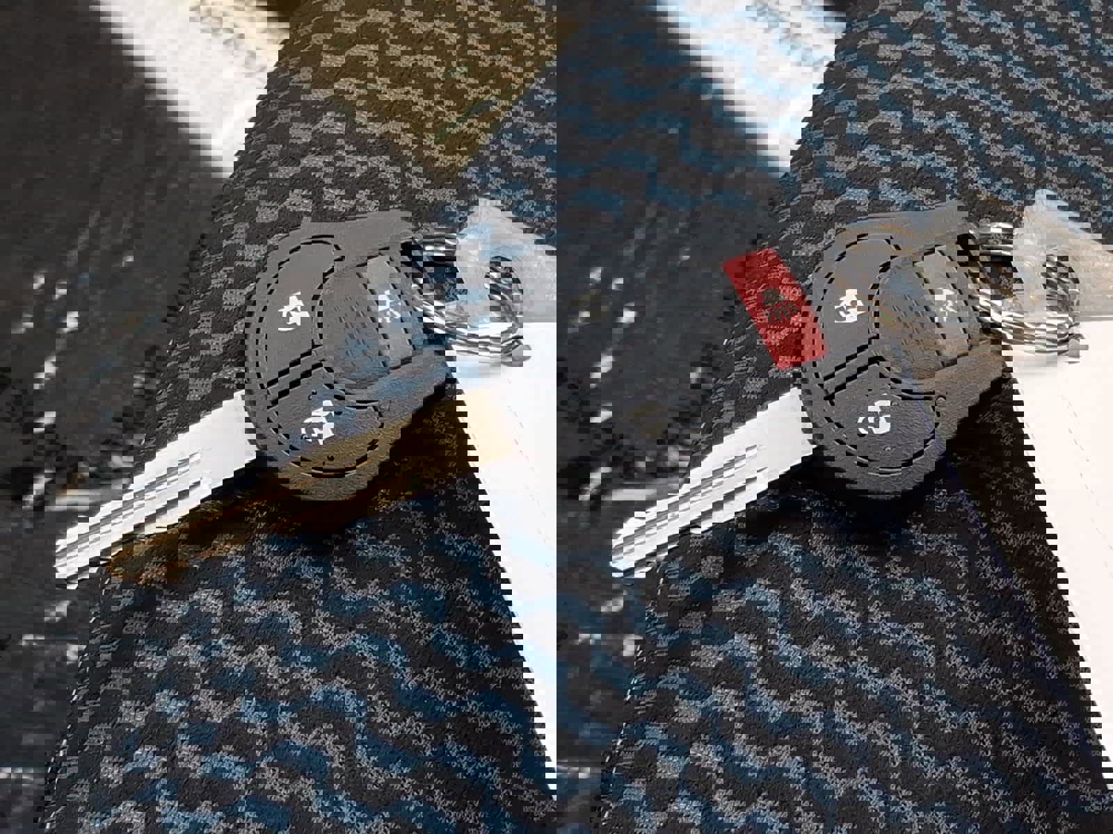 Used 2019 Nissan Versa Note SV FWD image 41