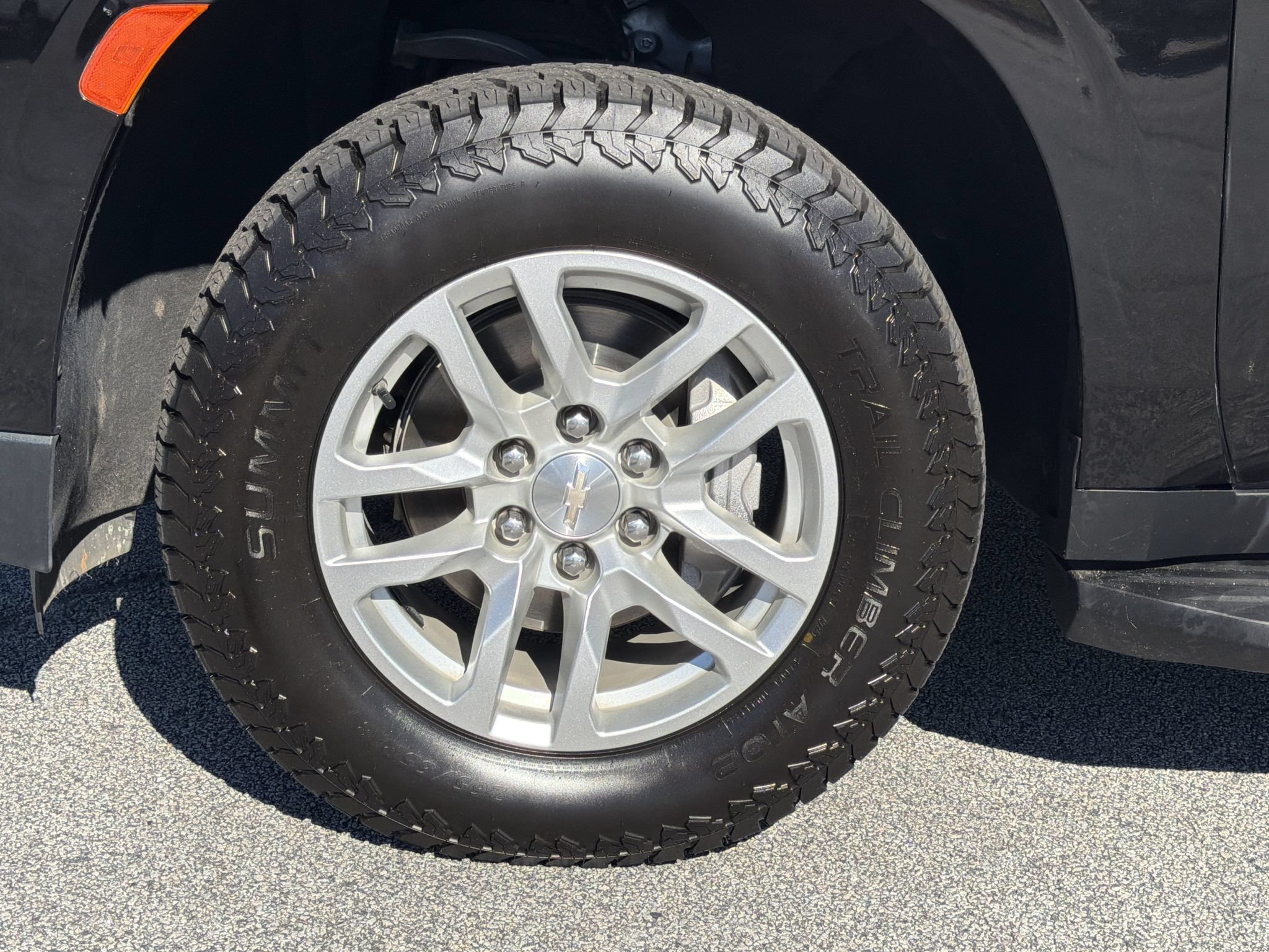 Used 2024 Chevrolet Tahoe LT AWD/4WD image 11