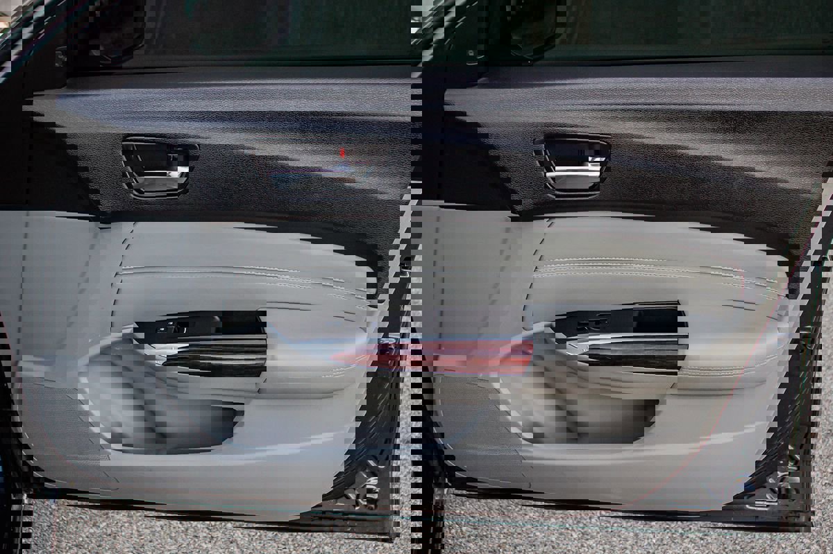 Used 2015 Acura TLX V6 w/ Technology Package image 21