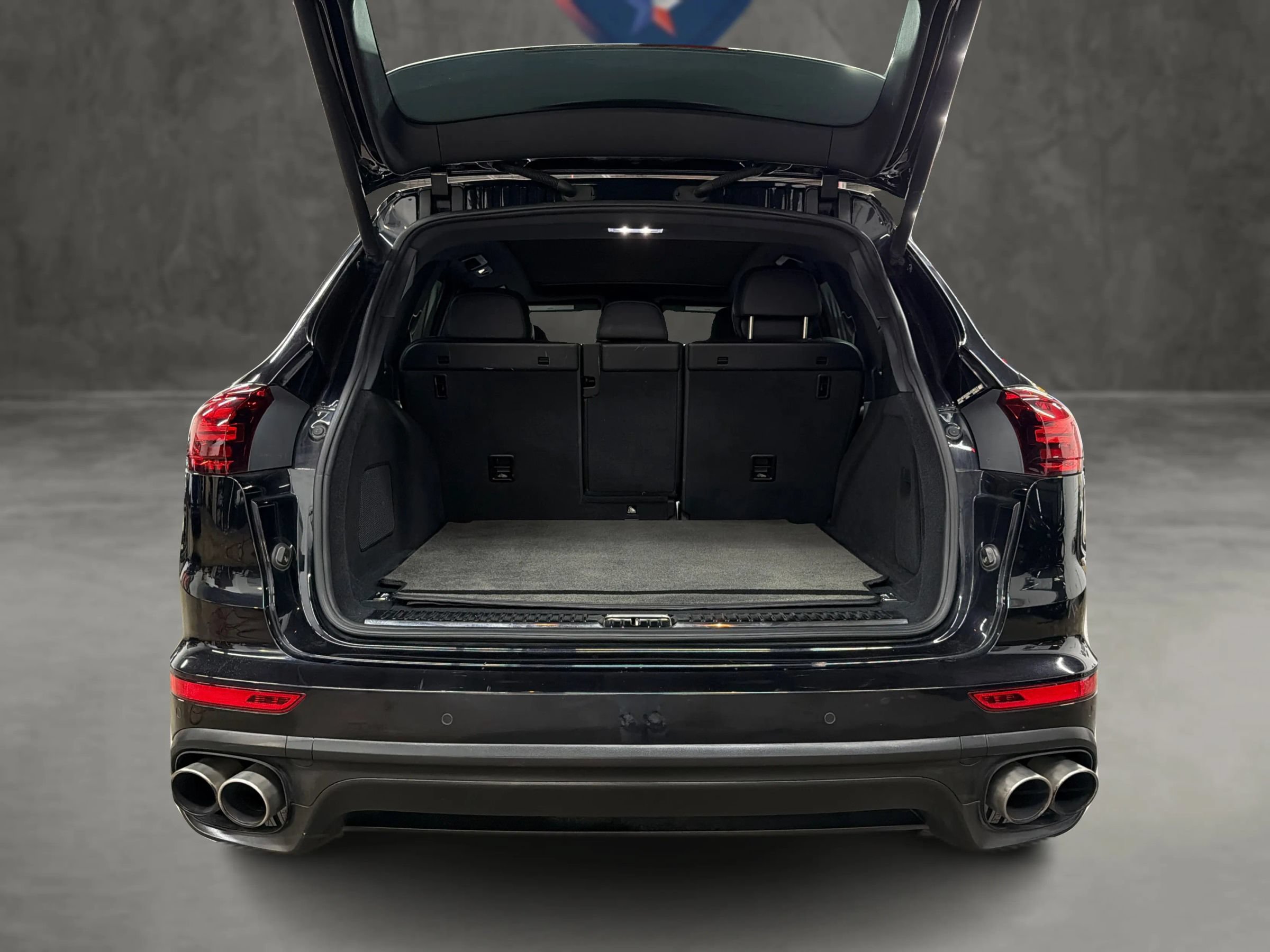 Used 2016 Porsche Cayenne S AWD/4WD image 12