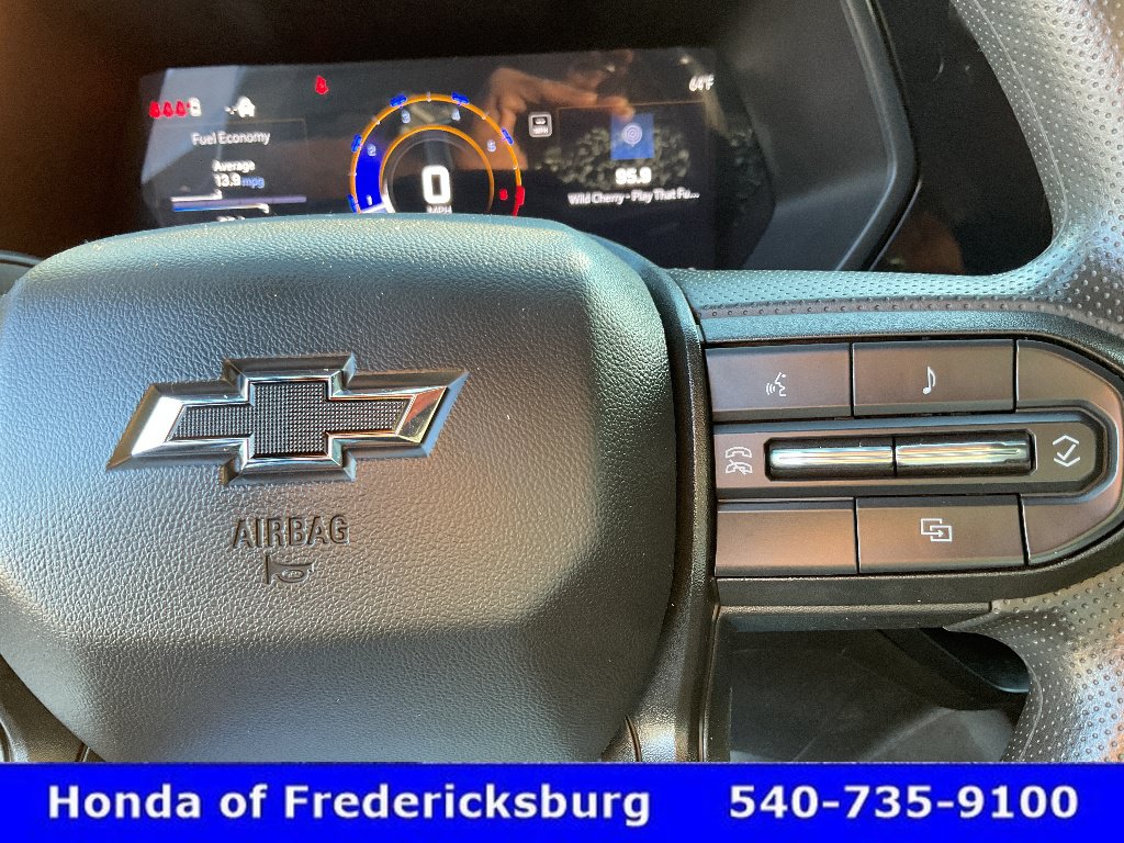 Used 2024 Chevrolet Colorado Trail Boss AWD/4WD image 28