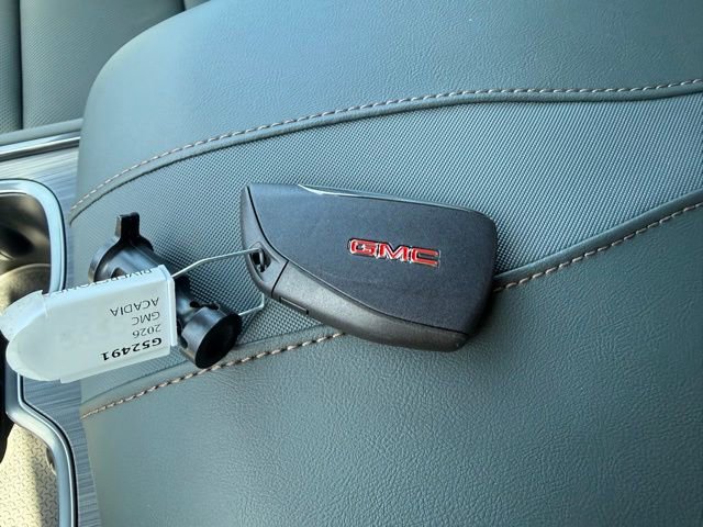 New 2026 GMC Acadia AT4 w/ Luxury Package AWD/4WD image 66