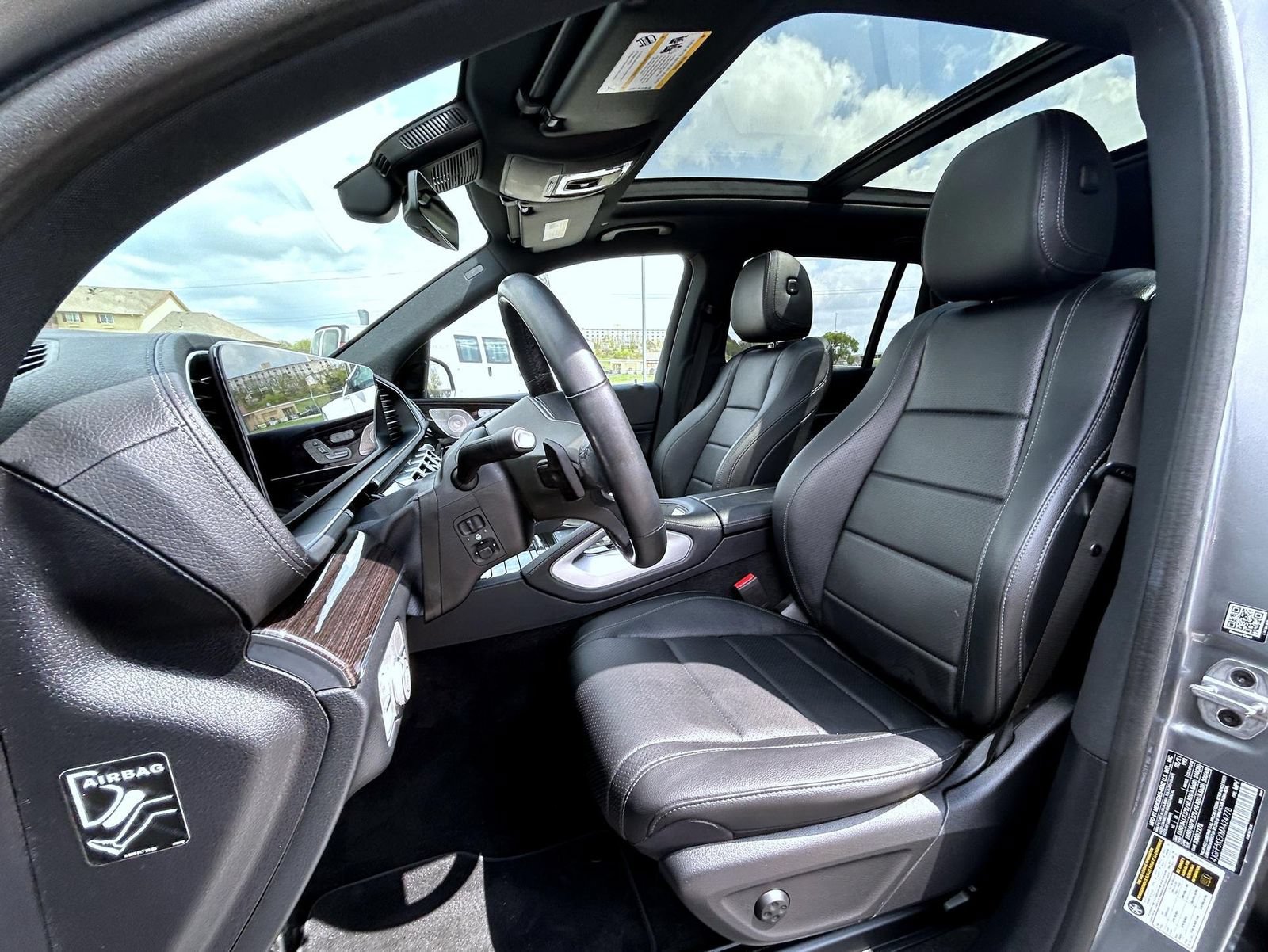 Used 2021 Mercedes-Benz GLS 450 4MATIC image 10