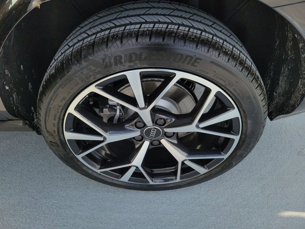New 2026 Audi Q3 quattro 2.0T AWD/4WD image 29