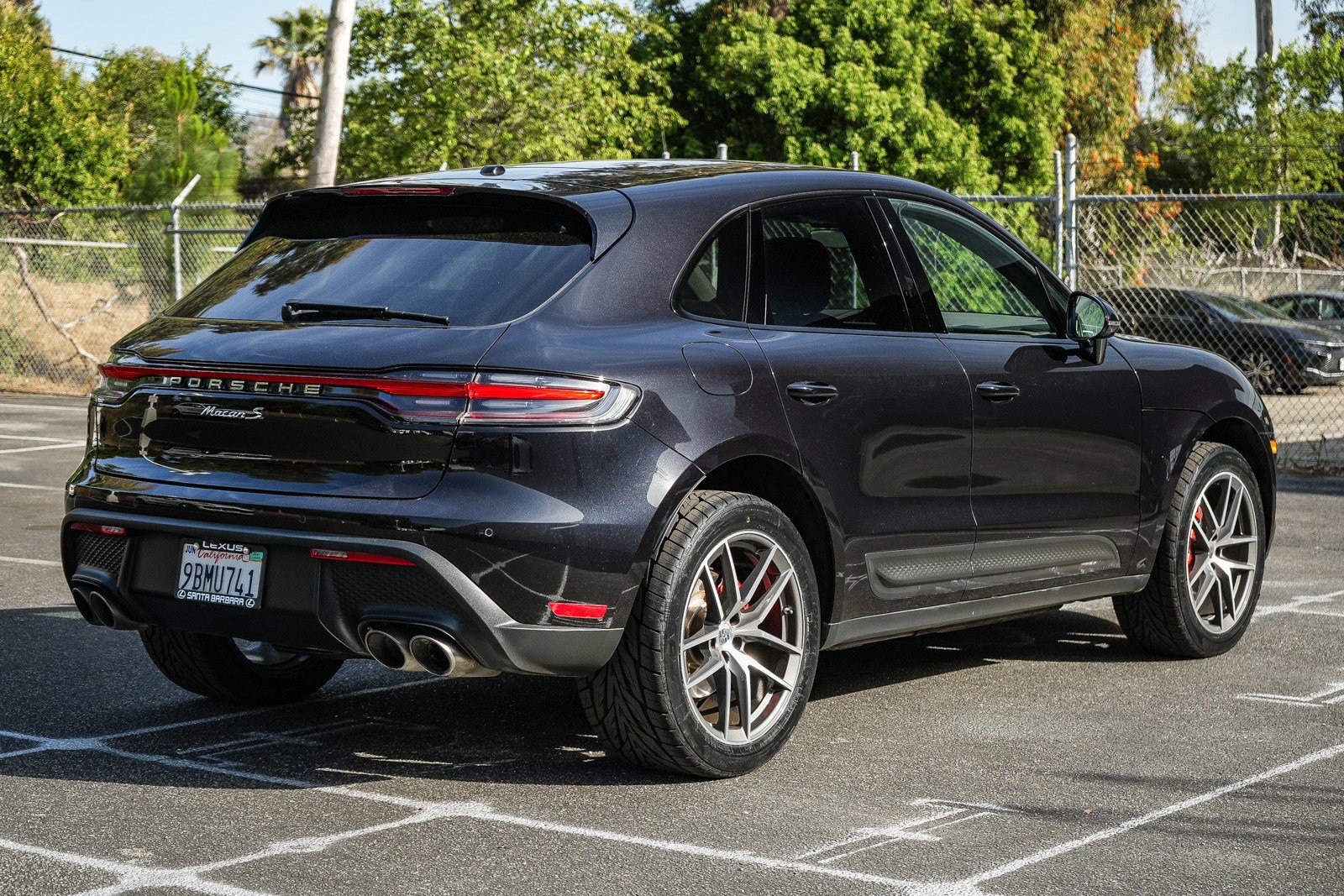 Used 2022 Porsche Macan S AWD/4WD image 6