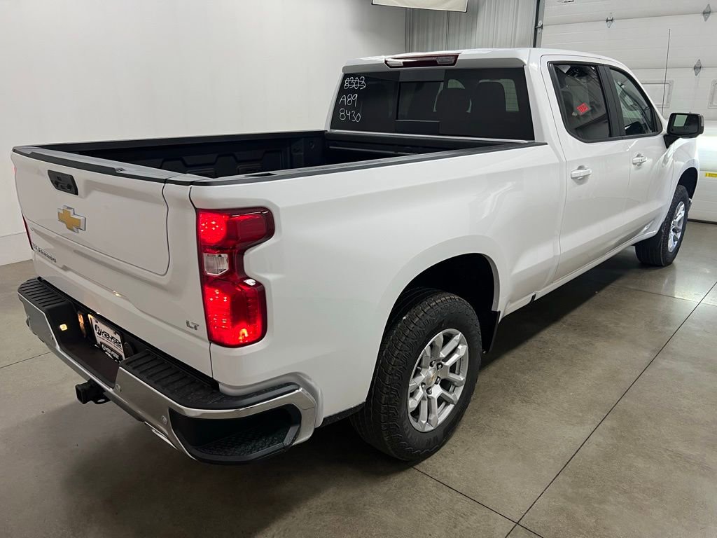 New 2026 Chevrolet Silverado 1500 LT image 3